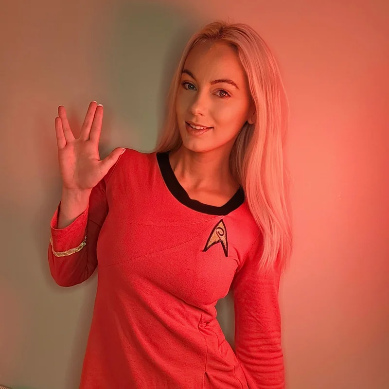 Chloe OnlyFans creator with exclusive content