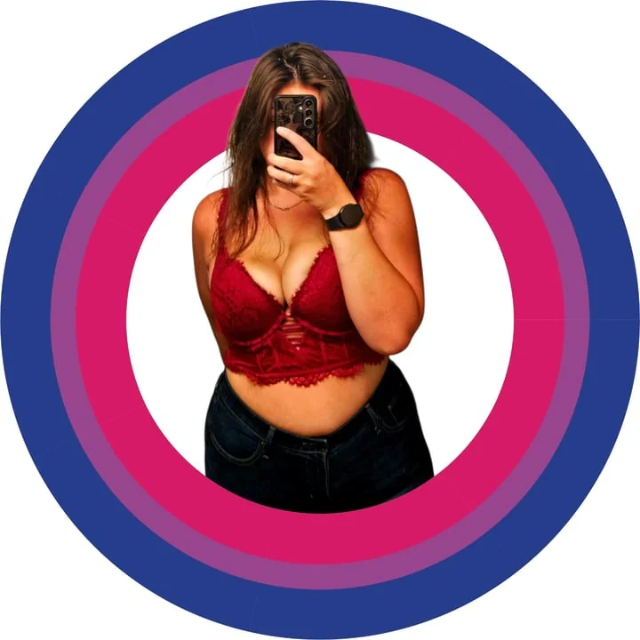 Chroniccutiee OnlyFans brunette chubby