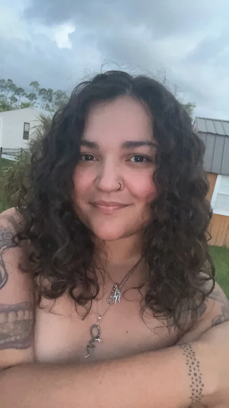 Ci OnlyFans tattooed creator