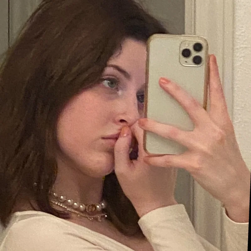 ella cityprincess OnlyFans urban-chic persona