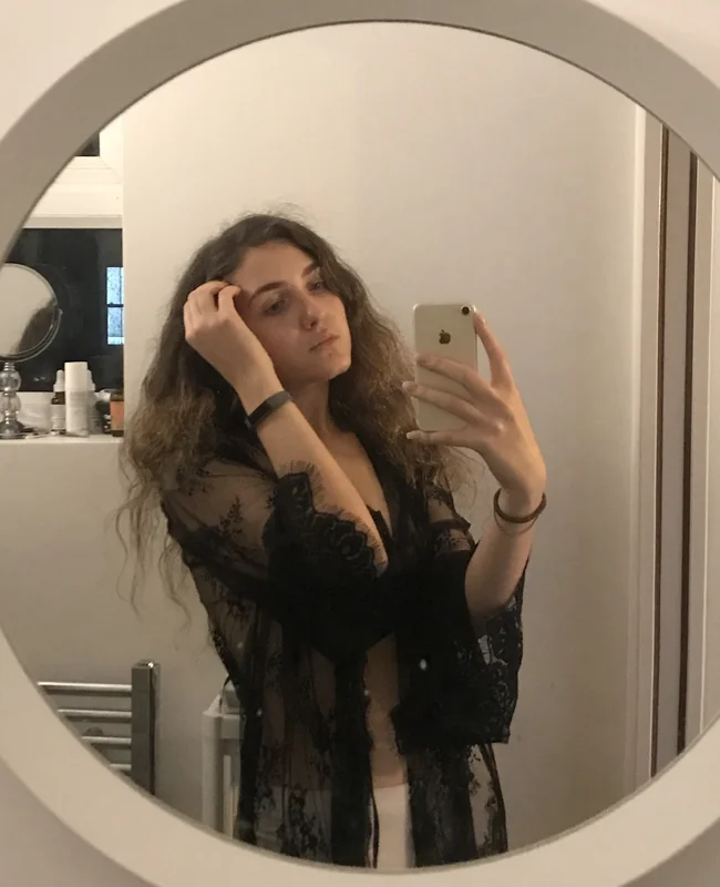 Comelaywithadile OnlyFans creator with intimate content
