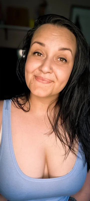Vic OnlyFans Swedish girl with captivating content