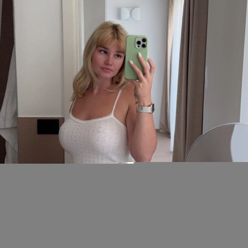 Corinna OnlyFans creator with engaging personality
