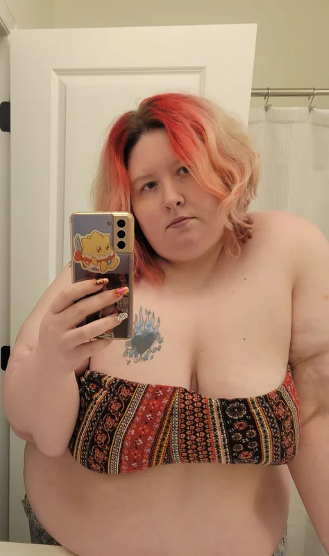 CosmicMochi OnlyFans tattooed creator