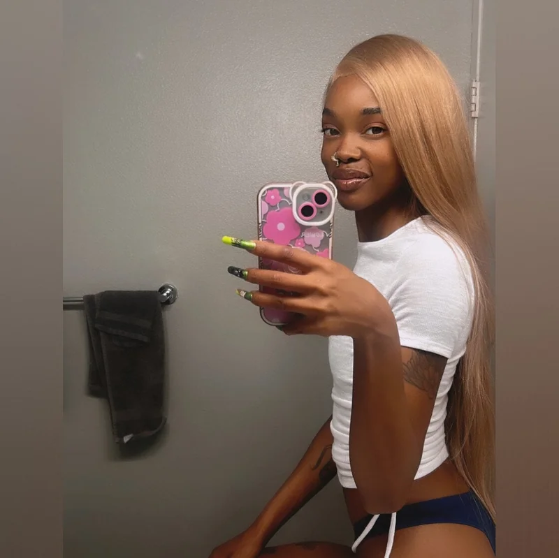Summer VIP OnlyFans creator showcasing exclusive content