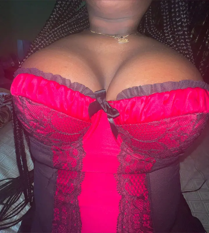 Creamy Mel mel OnlyFans big ass