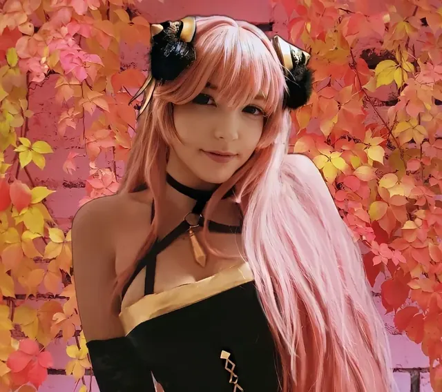 Acira Cosplayer OnlyFans cosplay creator