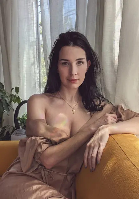 Aellagirl OnlyFans creator with engaging content