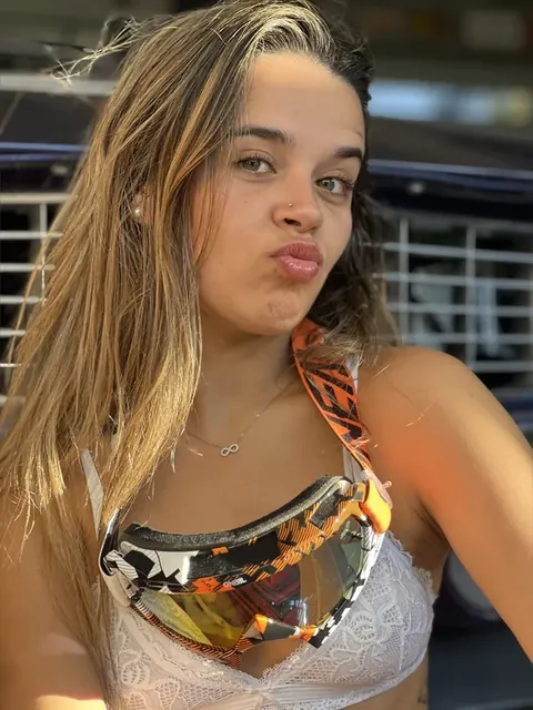 Aguuss OnlyFans super foxy lady