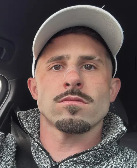 Aingeru OnlyFans Spanish creator with unique content