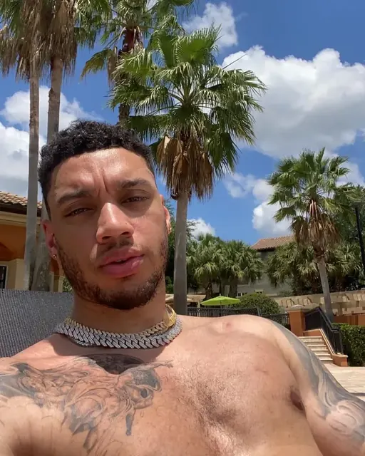 Thugger OnlyFans exclusive content creator