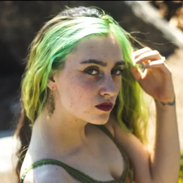 Ajamercury on OnlyFans with unique adult content.