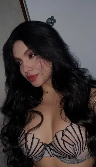 Alejandra Cartagena OnlyFans sensual content