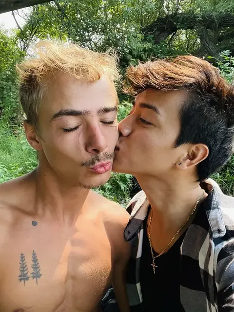 Alex&Luc OnlyFans couple creators from Toronto