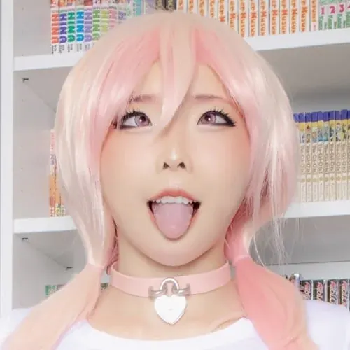 Aleiota OnlyFans cosplaying creator