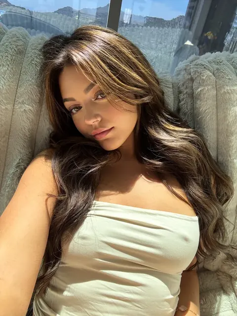 Alexa on OnlyFans Daily Uncensored Content