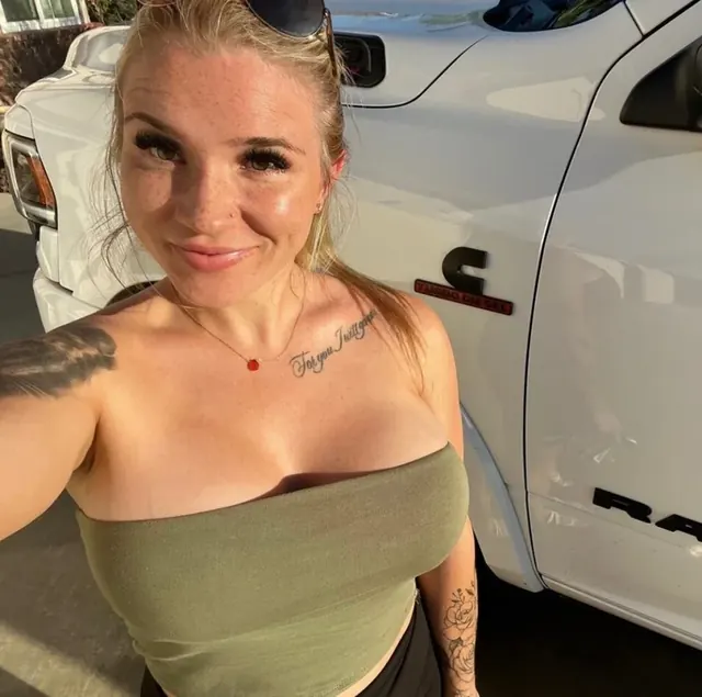 Alexis Bailey OnlyFans creator with daily content
