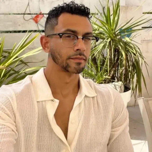 Alex Jones OnlyFans Big Daddy Performer