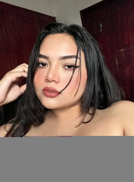Alexsandra OnlyFans stunning curves