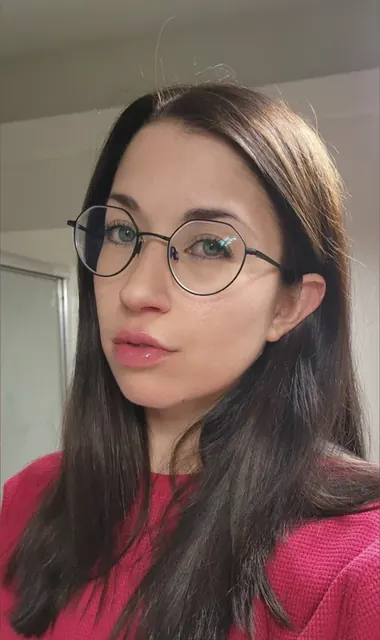 Alex Coal OnlyFans friendly gamer girl