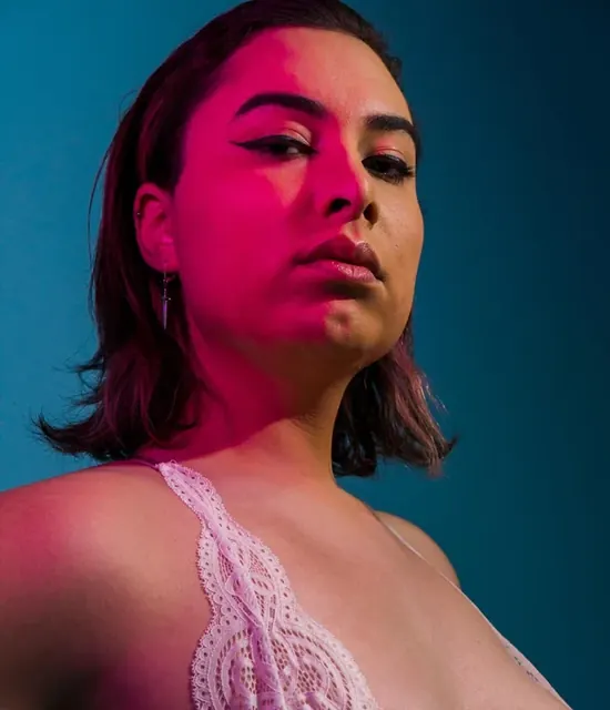 Alicia Autumns OnlyFans lingerie model
