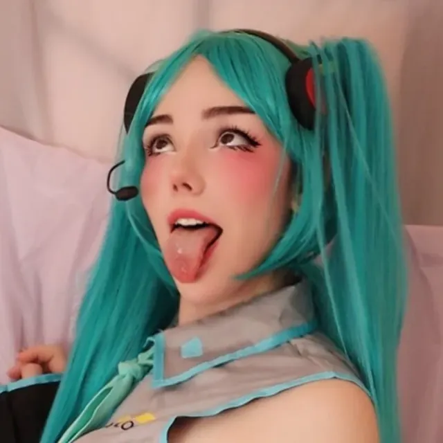 Alicia on OnlyFans with playful content