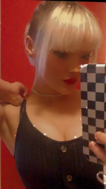 Tasha OnlyFans Artistic Creator