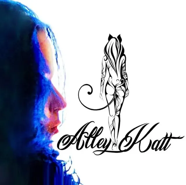 AlleyKattXXX OnlyFans couple content
