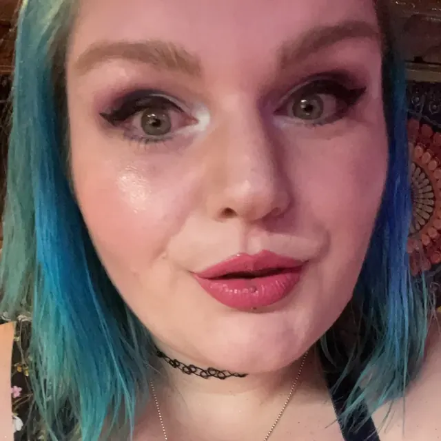 Allydaye OnlyFans creator with exclusive content