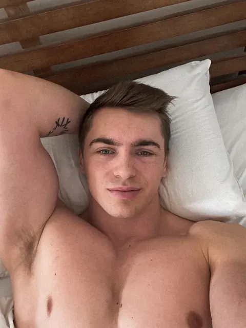 Alpha Alex OnlyFans male dom with POV content