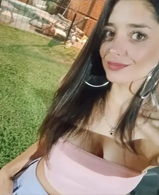 ambar_crazy OnlyFans creator with exclusive content