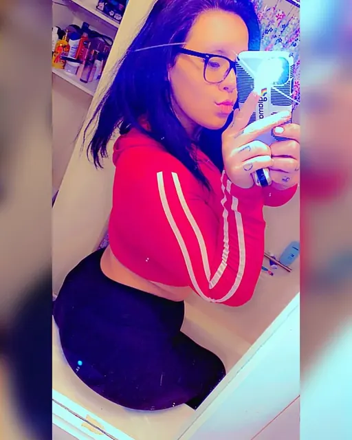 Amberr Elainee OnlyFans Nerdy Creator
