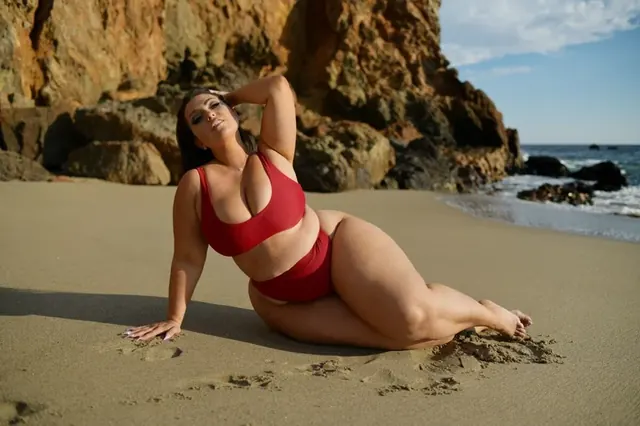 Amber Nova Free OnlyFans creator with enticing content