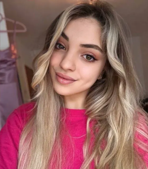 Ami Allison OnlyFans creator with natural beauty