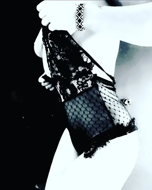 Amourrouxx OnlyFans profile divine feminine expression