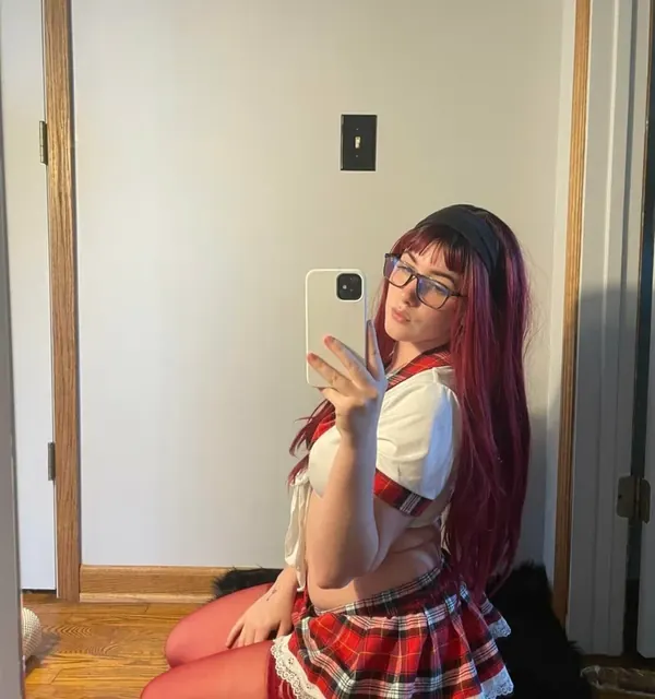 Ana on OnlyFans providing full face service