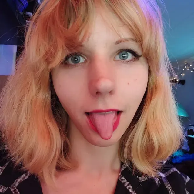 Analiestar OnlyFans Trans creator