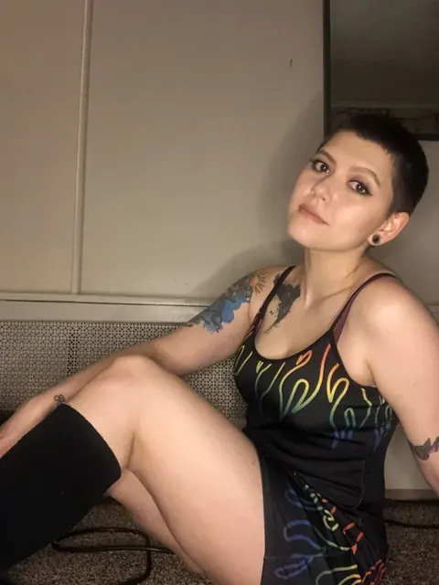 Ananaughti OnlyFans Alien babe with unique style