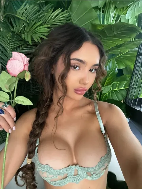 Angelicalyssa222 OnlyFans creator profile