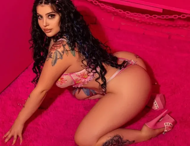 Ana OnlyFans creator with exclusive content