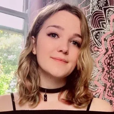 Annieelsen OnlyFans Blonde Creator