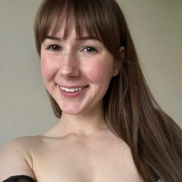 Annika on OnlyFans showcasing BDSM training
