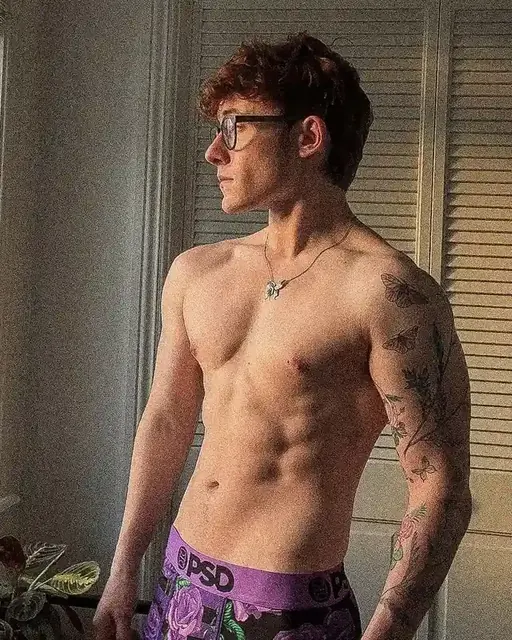 Anubace OnlyFans male model with implied content