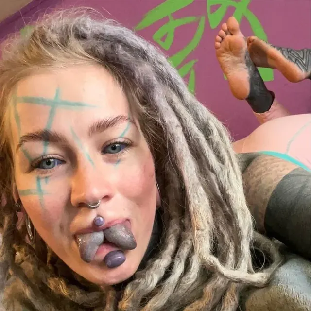 Anuskatzz OnlyFans award-winning pornstar model