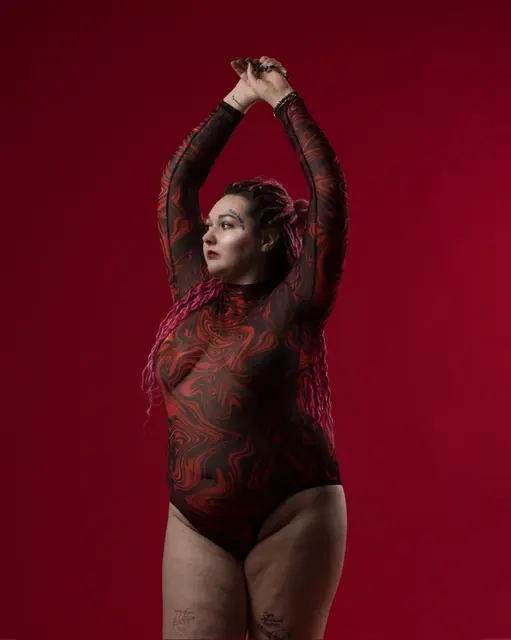 April OnlyFans tattooed curvy girl