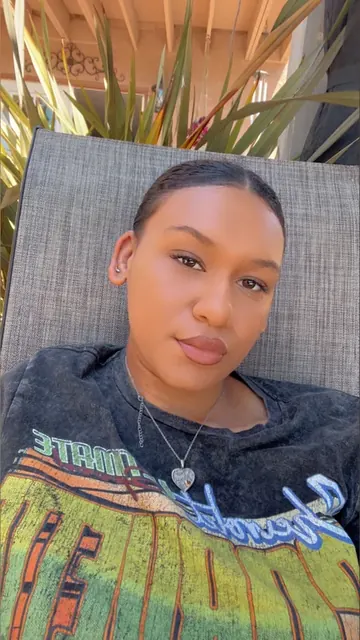 Ari OnlyFans creator with big ass