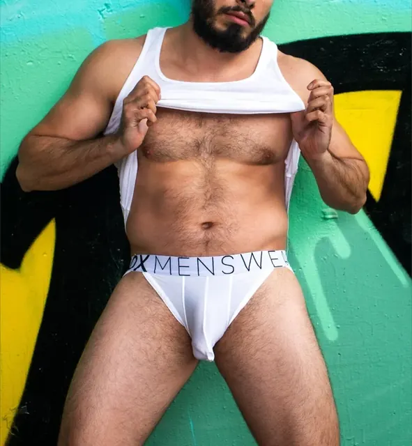 Ashton Labruce OnlyFans creator with explicit content