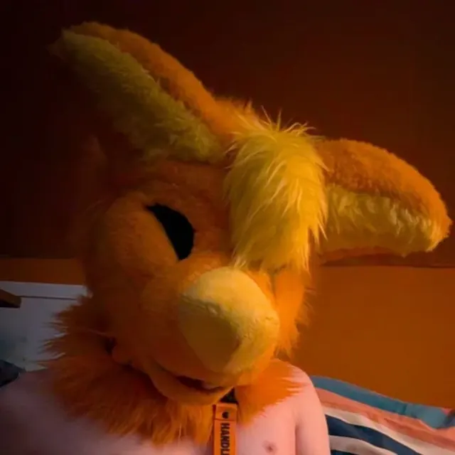 Asi on OnlyFans showcasing her foxy allure
