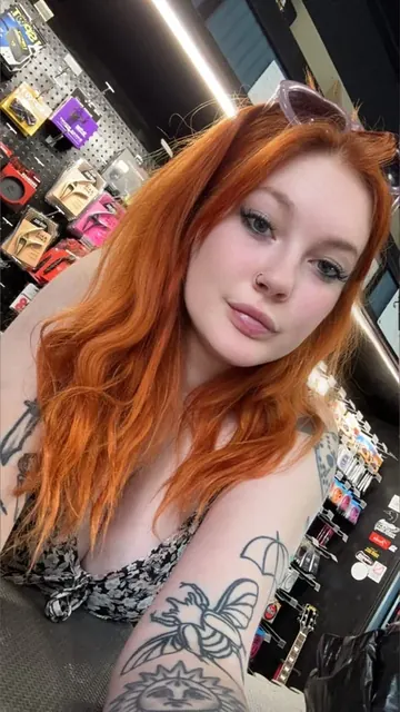 Mommy Astrid 💦 OnlyFans Red Hair