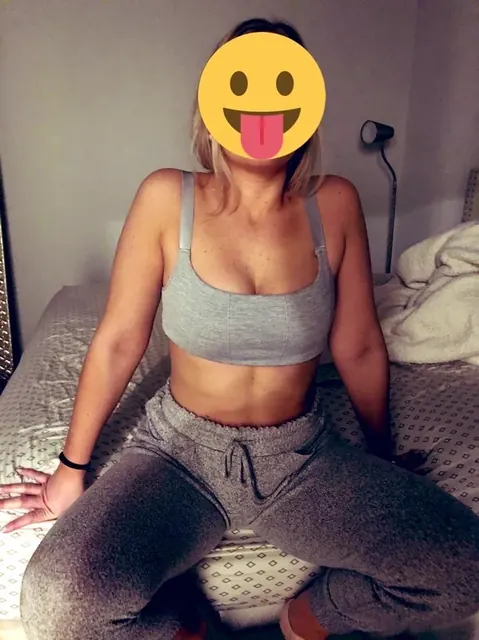 Athleticcpl OnlyFans profile featuring a former D1 soccer player